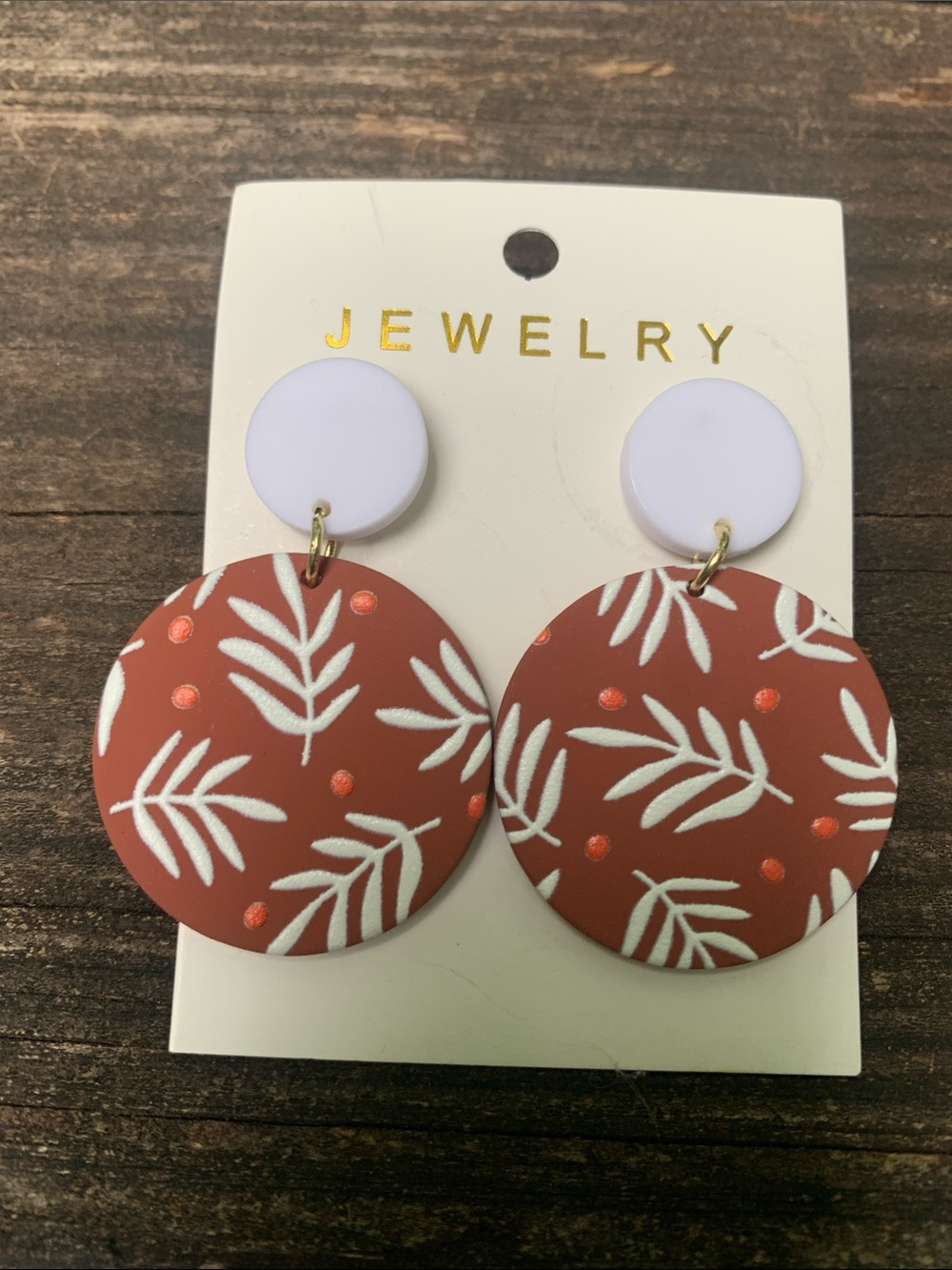 NWT Round Leaf Print Drop Earrings in Terracotta and White
